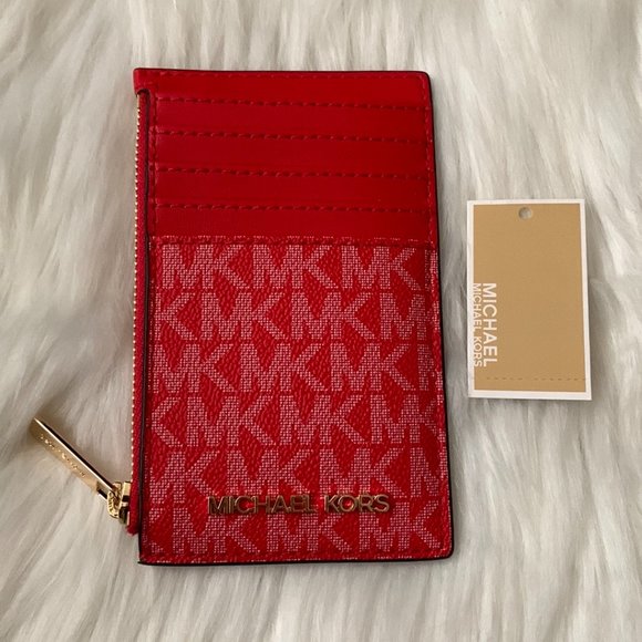 MICHAEL KORS Jet Set Travel Medium Zip Top Card Case in Dark Sangria - Picture 1 of 2